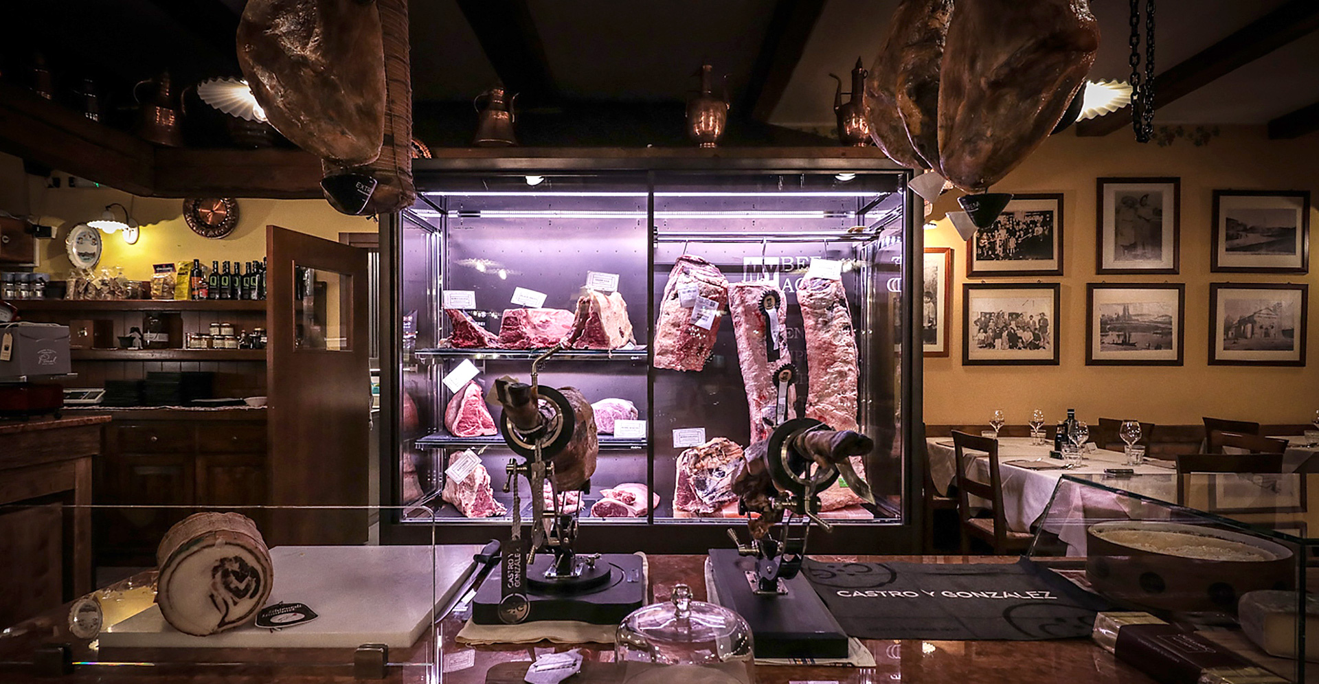 Vitrines de boucheries et charcuteries